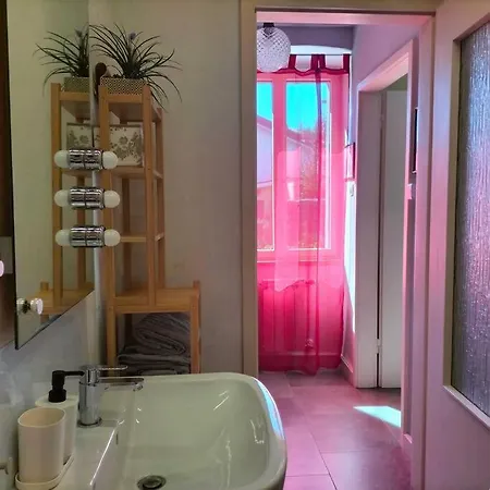 Lägenhet Casazzurra, Su Giardino, Cucina, E Park Adiacente *