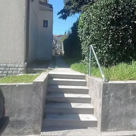 Casazzurra, Su Giardino, Cucina, E Park Adiacente *